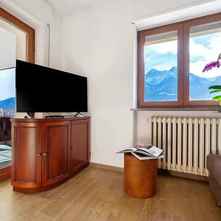 Alpenglow Maison Lugon 아파트 *