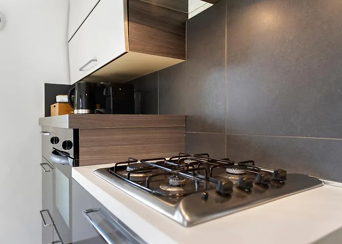 Apartment Alpenglow Maison Lugon *